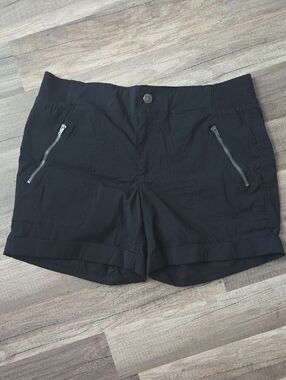 Tangerine Black Athletic Quick Dry Cuffed Shorts with Zip Pockets